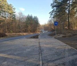Witam Państwa z wybudowanej ścieżki rowerowo – spacerowej od Więcborka do Runowa Młyn Witam Państwa z wybudowanej ścieżki rowerowo – spacerowej od Więcborka do Runowa Młyn