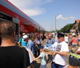 Pociągi pasażerskie PKP wróciły na 138 letnią Stację PKP Więcbork Pociągi pasażerskie PKP wróciły na 138 letnią Stację PKP Więcbork