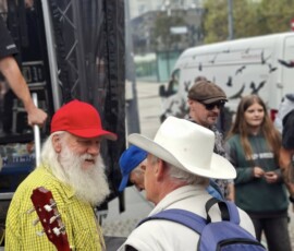 Świętujemy 160 lat Katowic z Prezydentem Katowice Krupą i zespołem Dżem Świętujemy 160 lat Katowic z Prezydentem Katowice Krupą i zespołem Dżem